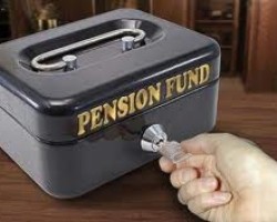 White House and Tom Miller want pension funds to pay part of the Foreclosure Fraud settlement instead of banks – FT