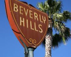 REUTERS FEATURE-The U.S. foreclosure crisis, Beverly Hills-style