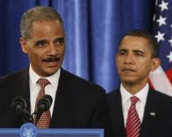 FBI, Obama administration, including AG Eric Holder, knew about the email link to Mr. Petraeus as far back as late summer
