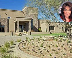 Sarah Palin Puts Robo-Signed Arizona Mansion Up For Sale