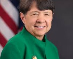 Mary Jo White to step down as SEC chief